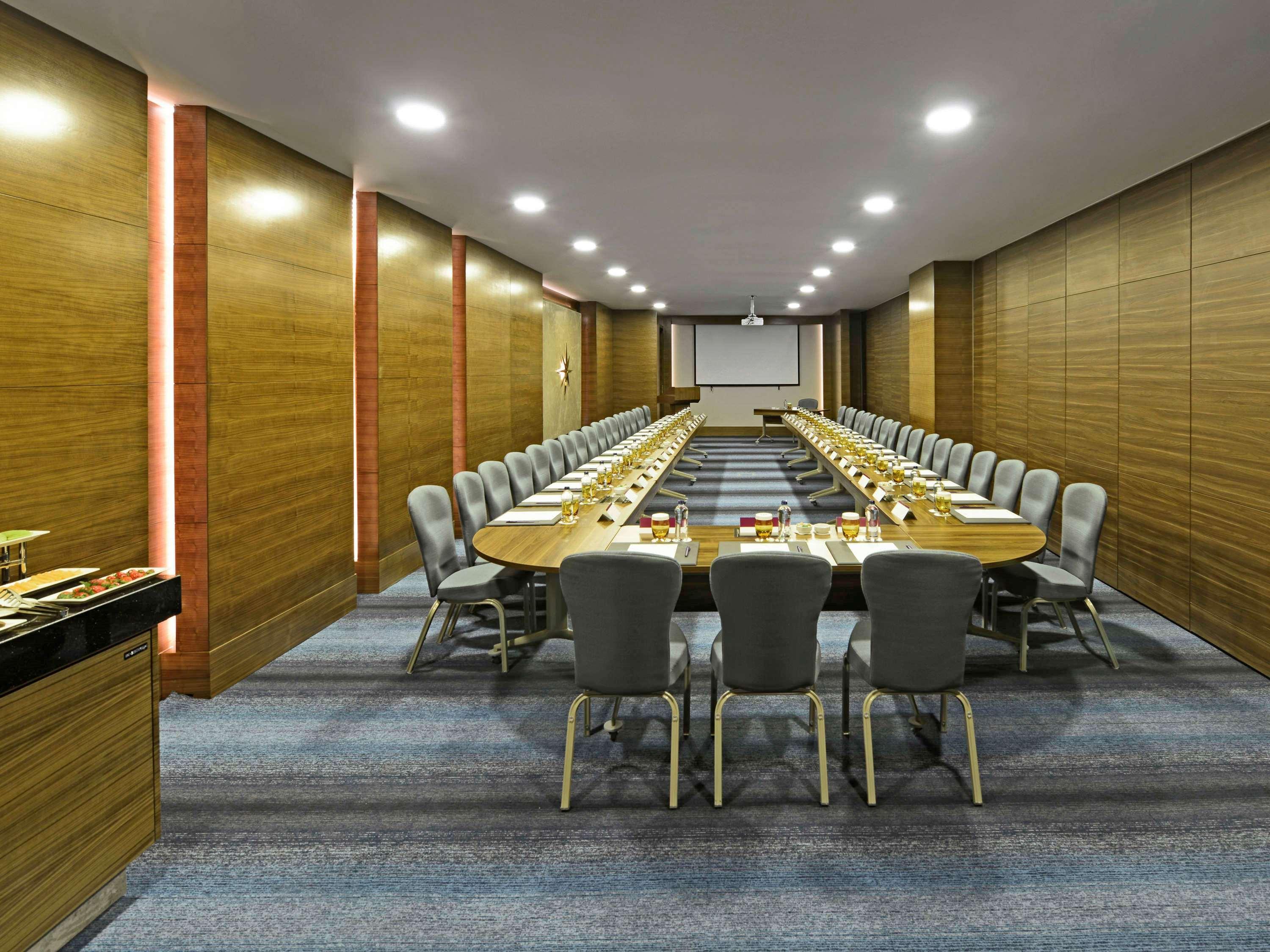 Moevenpick & Thermal Otel
